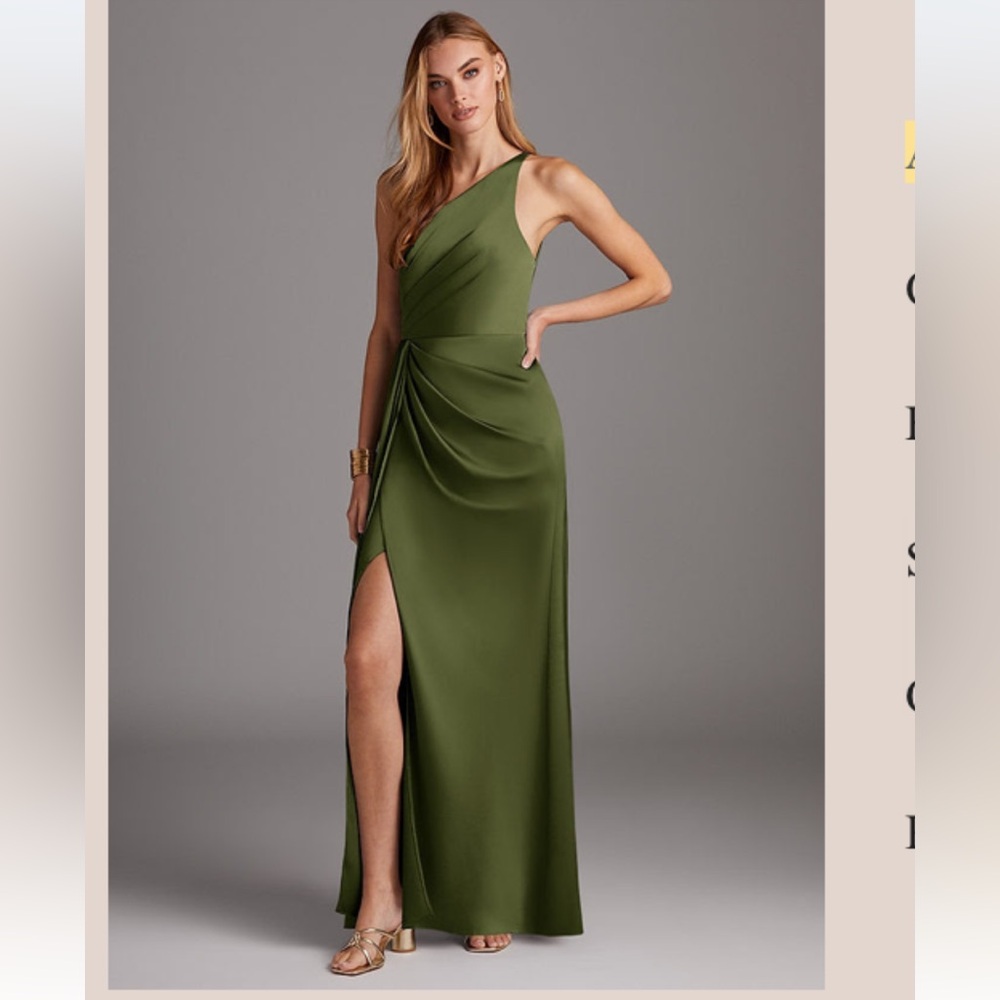 Zaid Mika bridesmaid dress in Olive stretch satin
Size A4